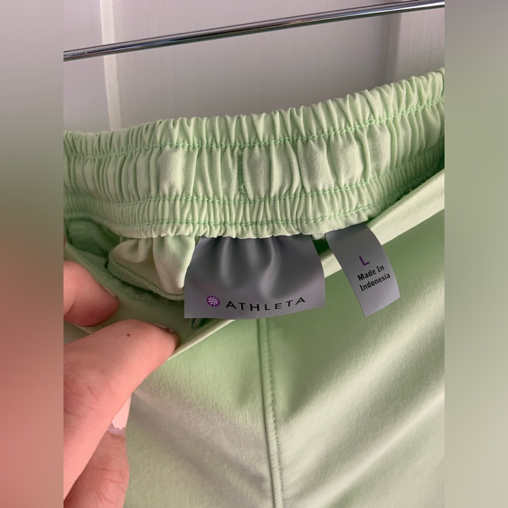 Athleta Stellar Running Shorts - Picture 2 of 5